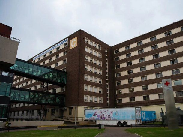 Continúa el ajuste en Salud: el Gobierno echó a más de 100 trabajadores del Hospital Posadas
