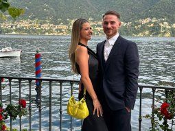 Alexis Mac Allister se mostró con su nueva novia por primera vez