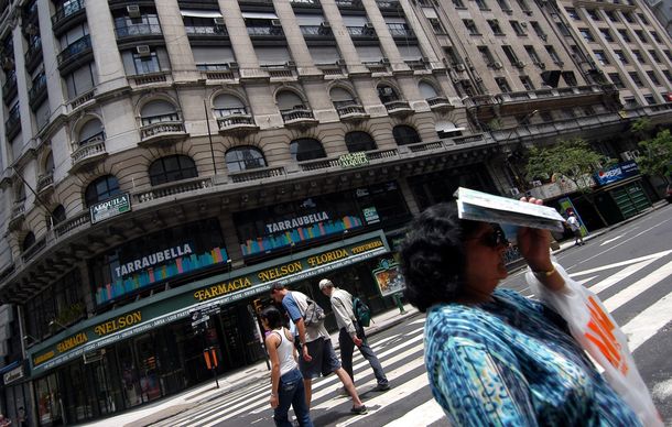 Por los cortes, se apagarán todos los carteles publicitarios en la Capital Federal