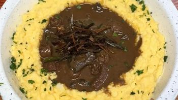 Con un ambiente cálido y familiar, estos son los bodegones que preparan la mejor polenta de Buenos Aires.  Con un ambiente cálido y familiar, estos son los bodegones que preparan la mejor polenta de Buenos Aires.