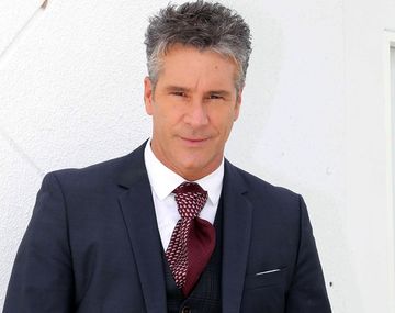 Una vez más los escándalos envuelven a Carrillo