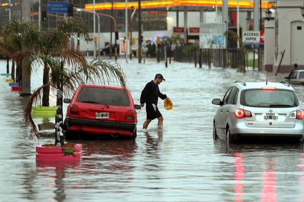Cuestionan al intendente de San Fernando por las inundaciones