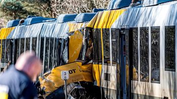 choque frontal de trenes dejo al menos 17 heridos en dinamarca
