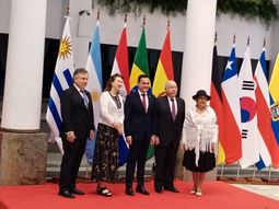 Los cancilleres de los países que integran el Mercosur acordaron cerrar el acuerdo con la UE a la brevedad posible. Los cancilleres de los países que integran el Mercosur acordaron cerrar el acuerdo con la UE a la brevedad posible.