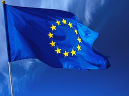 europa le pone un ultimatum a facebook, twitter y google europa le pone un ultimatum a facebook, twitter y google