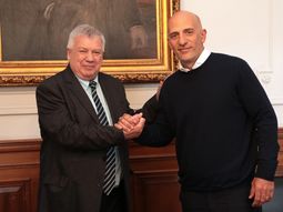 Ricardo Gelpi asumió como rector de la UBA y Emiliano Yacobitti fue elegido vicerrector.