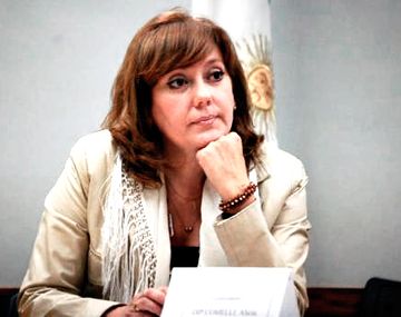 Diputada sindicada de indecisa denunció a los gritos amenazas