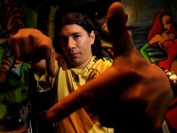 La furia de Pablito Lescano contra Agapornis