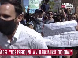 Manifestantes insultaron y empujaron al equipo de C5N en Formosa