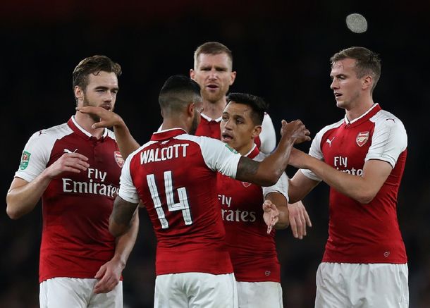 La confesión de Per Mertesacker: Por la presión, vomito antes de los partidos