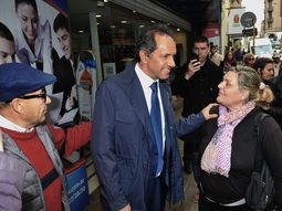 scioli promete bajar la inflacion a un digito en los proximos cuatro anos scioli promete bajar la inflacion a un digito en los proximos cuatro anos