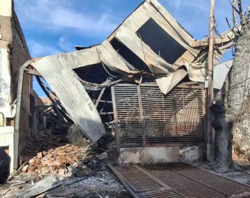 Incendio en una pensión de Córdoba deja una pareja muerta