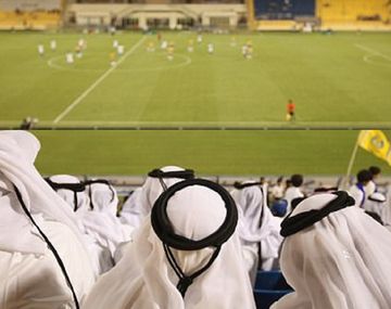 Peligra Qatar 2022: solo permitirían tomar alcohol en el alejado desierto