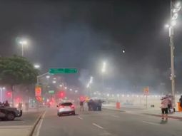 jornada de tension en rio: emboscadas, disturbios y represion a hinchas de boca jornada de tension en rio: emboscadas, disturbios y represion a hinchas de boca