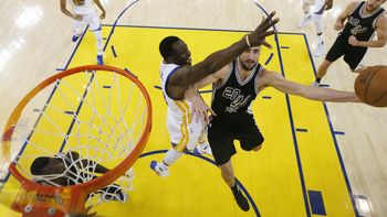 Emanuel Ginóbili ante Golden State Warriors Emanuel Ginóbili ante Golden State Warriors