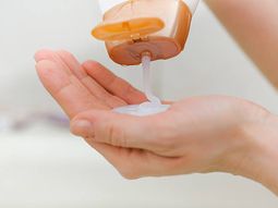 Estos shampoo son muy populares en México y contienen ingredientes que dañan el cuero cabelludo: Profeco dice que no las compres Estos shampoo son muy populares en México y contienen ingredientes que dañan el cuero cabelludo: Profeco dice que no las compres