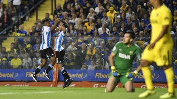 La Academia silenció La Bombonera La Academia silenció La Bombonera