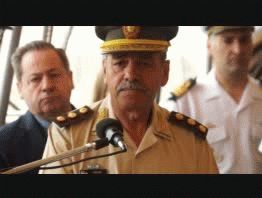 El Gobierno formalizó la designación del nuevo jefe de las FFAA