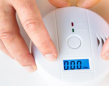 Escape de gas y monóxido de carbono: dispositivos para detectarlos y evitarlos