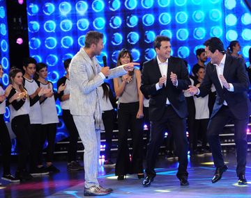 VIDEO: Massa se animó a dar los primeros pasos de baile en Showmatch