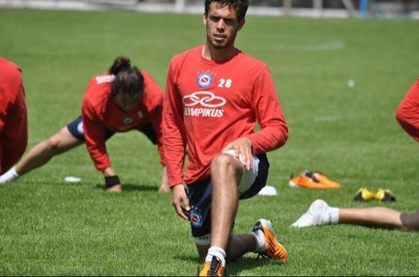 Chocó el hijo del Checho Batista y estará tres meses de baja