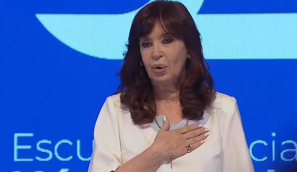 Reapareció Cristina Kirchner en La Plata: sus mejores frases