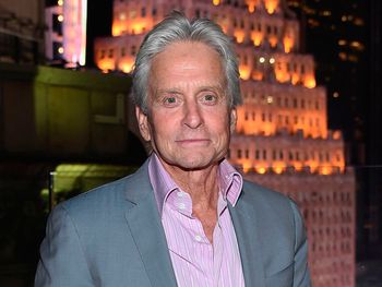 Con la participación de Michael Douglas, este film es furor en Netflix debido a su historia de acción y suspenso.&nbsp;