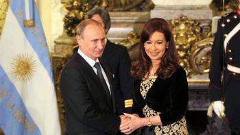 cristina participa de primera cumbre de presidentes de unasur y brics cristina participa de primera cumbre de presidentes de unasur y brics