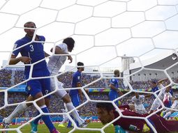 con mas garra que futbol, uruguay le gano 1 a 0 a italia y la elimino con mas garra que futbol, uruguay le gano 1 a 0 a italia y la elimino