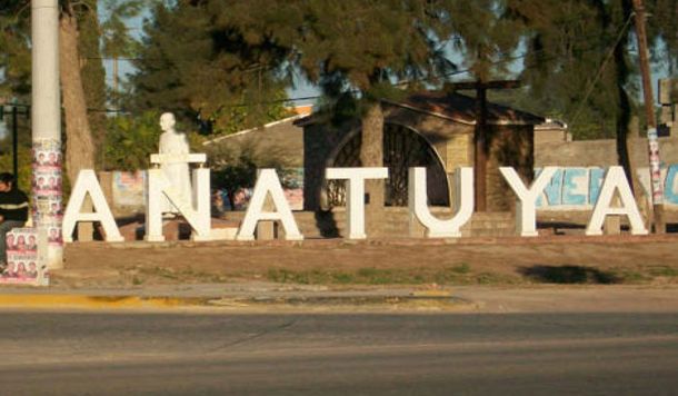 Santiago del Estero: en plena cuarentena hicieron una fiesta de 15 a una cuadra de la comisaría