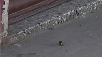 encontraron cuatro casquillos de bala en la puerta del local del carnicero en zarate encontraron cuatro casquillos de bala en la puerta del local del carnicero en zarate