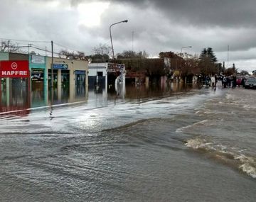 El clima mejora y baja la crecida del agua en las zonas más afectadas