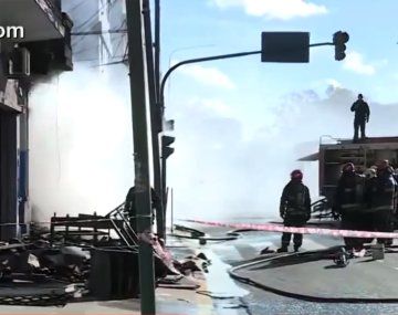 Voraz incendio en un edificio de Villa del Parque: una persona debió ser internada