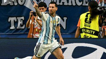 Lionel Messi puso el 1-0 de la Selección Argentina ante Cabo Verde por el Mundial 2026. Lionel Messi puso el 1-0 de la Selección Argentina ante Cabo Verde por el Mundial 2026.