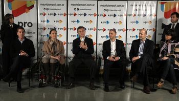 mauricio macri presento a los candidatos del pro en la ciudad mauricio macri presento a los candidatos del pro en la ciudad