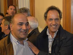 el kirchnerismo gano en tucuman: manzur 54,42% y cano 40,76% el kirchnerismo gano en tucuman: manzur 54,42% y cano 40,76%