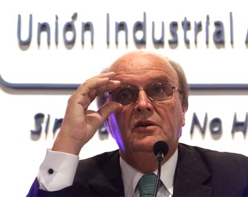 Blanqueo: industriales piden participar del debate en el Senado