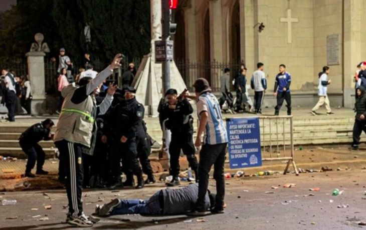 Santa Fe: la imputaron por agredir a un policía en un festejo y ahora se pierde la final