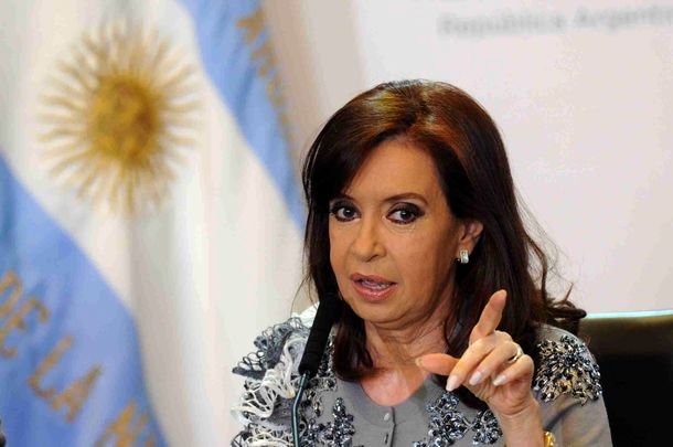 CFK criticó a quienes van a Roma sólo para sacarse fotos con el Papa y pidió que lo lean más