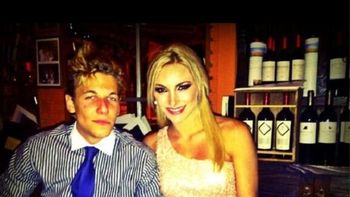Alexander dejó en claro que sigue en pareja