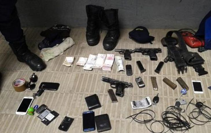 Investigaba un asalto y se llevó un iPhone de la escena: está detenida