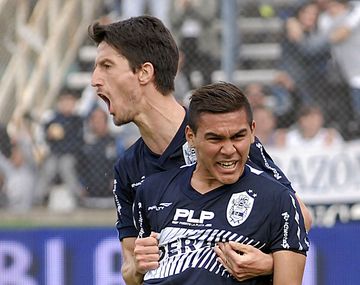 Gimnasia y Esgrima derrotó a Godoy Cruz y celebró su primer triunfo