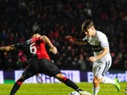 gimnasia vencio a colon y se salvo del descenso: el sabalero jugara en la b nacional gimnasia vencio a colon y se salvo del descenso: el sabalero jugara en la b nacional