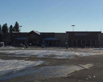 Un nene mata de un balazo a su madre en súper