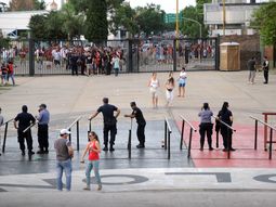 colon-rafaela, suspendido en medio de un escandalo colon-rafaela, suspendido en medio de un escandalo