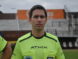 Martín Bustos, el juez de línea involucrado