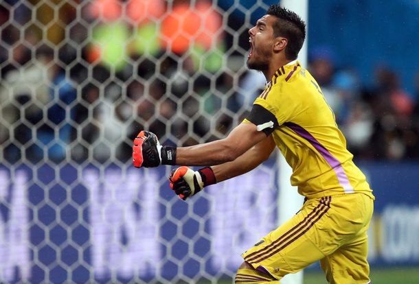 Las atajadas de Chiquito Romero que llevaron a la Argentina a la final contra Alemania