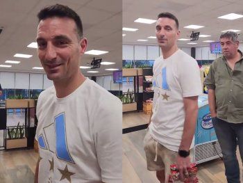 El insólito encuentro de una fan con Scaloni en una estación de servicio