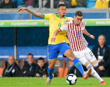 Brasil semifinalista: le ganó por penales a un aguerrido Paraguay