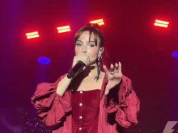 Brenda Asnicar frenó su show porque una fan estaba descompuesta y fue ovacionada en Italia. Brenda Asnicar frenó su show porque una fan estaba descompuesta y fue ovacionada en Italia.